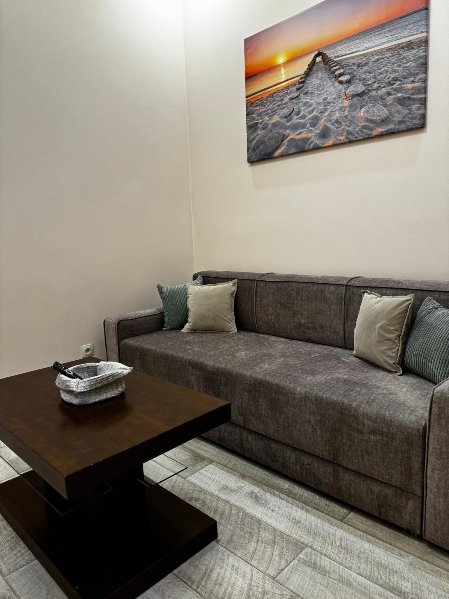 Opera House Apartment Leopoli Esterno foto